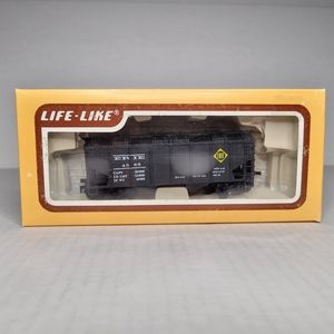 Vtg Life-Like HO Scale Erie Cement Hopper #8514